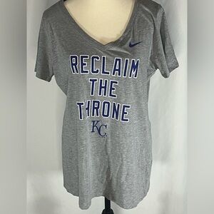 Nike Kansas City Royals “Reclaim the Throne” Women’s V-Neck T-Shirt